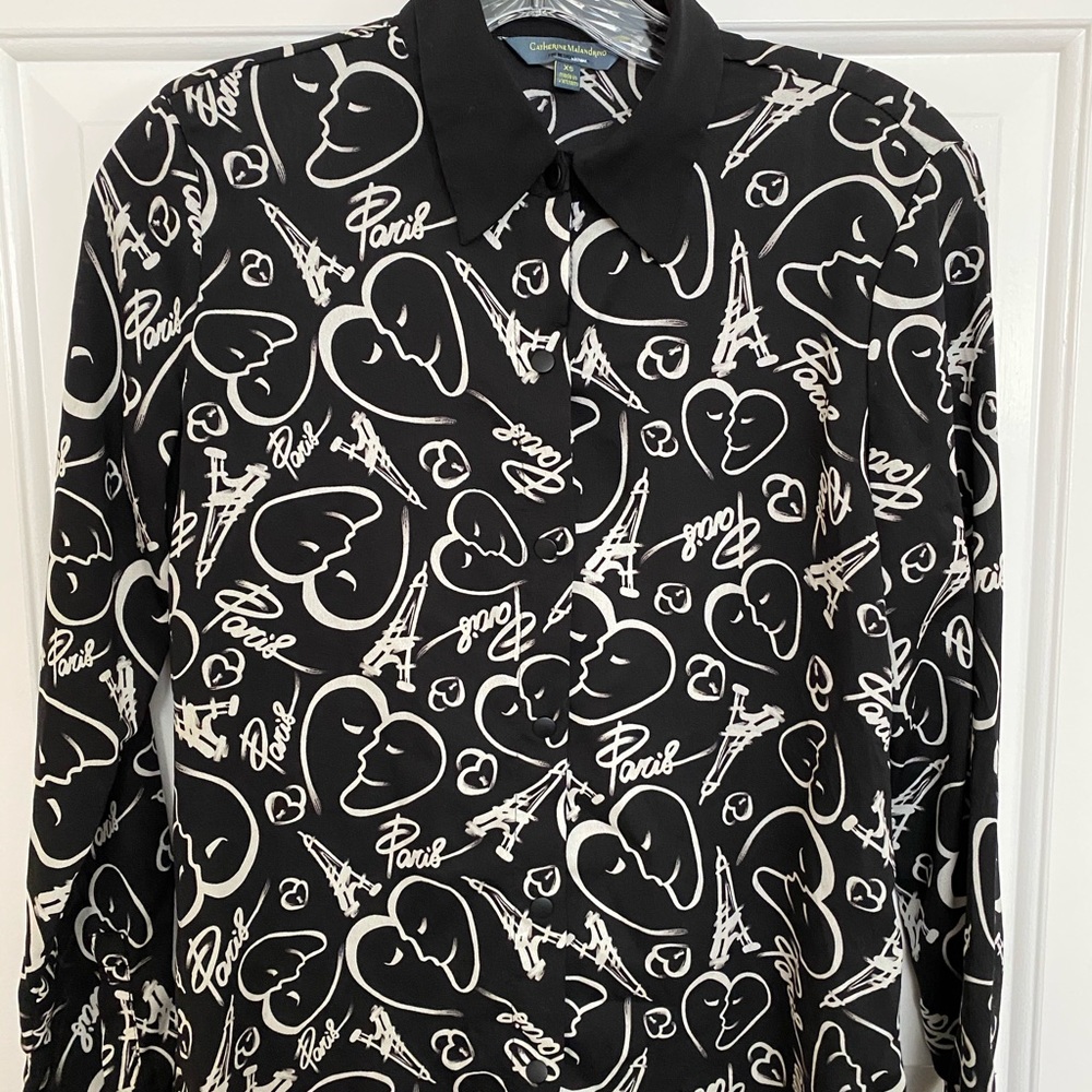 Button down long sleeve top - BLACK & WHITE.